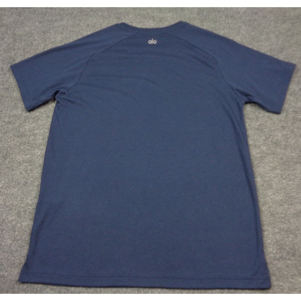 ALO Vapor Shirt Mens M Blue Crewneck Short Sleeve Performance Yoga